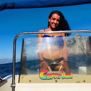 Meet your Posher, Isabelle